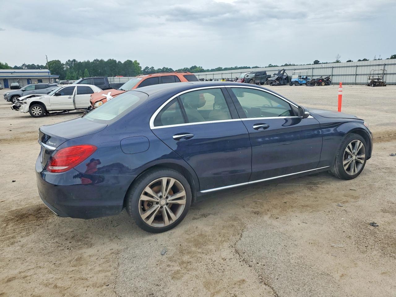 2015 Mercedes-benz C 300 4matic Blue vin: 55SWF4KB3FU041388