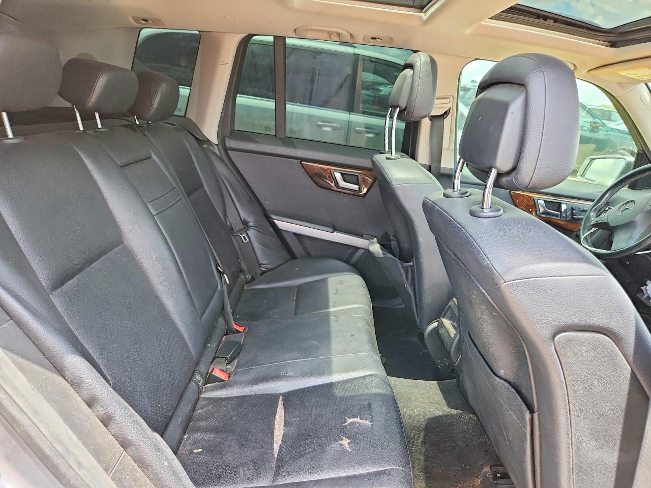 2012 Mercedes-benz Glk 350 Gray vin: WDCGG5GB9CF758221