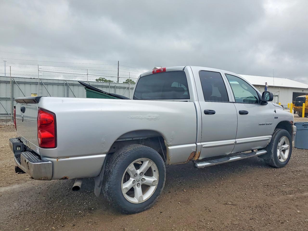 2007 Dodge Ram 1500 St Silver vin: 1D7HU18207S163545
