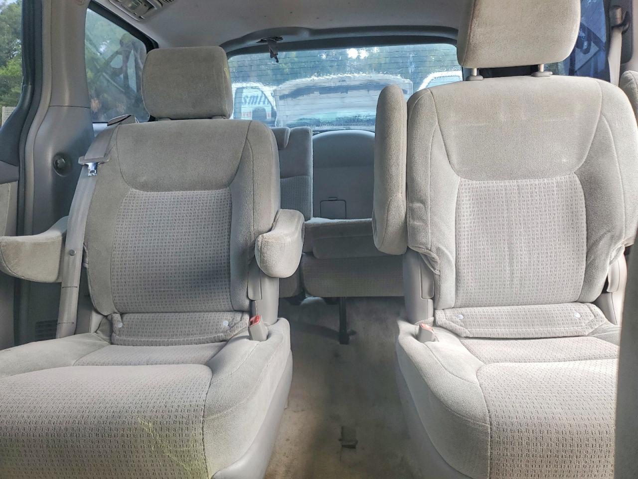 2007 Toyota Sienna Ce 7-passenger Blue vin: 5TDZK23C37S092585