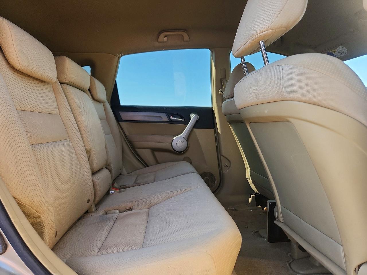 2007 Honda Cr-v Lx Gold vin: JHLRE383X7C081173