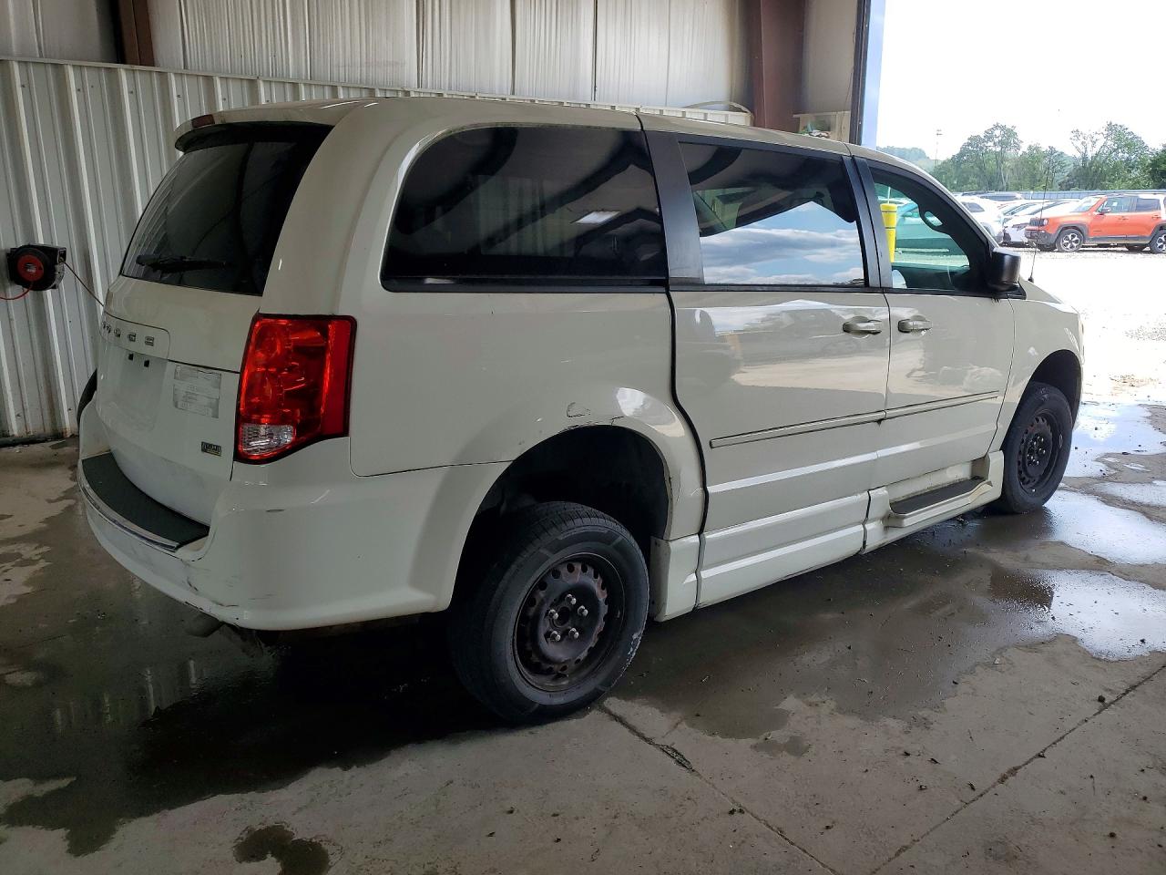 2012 Dodge Grand Caravan Se White vin: 2C4RDGBG3CR265231