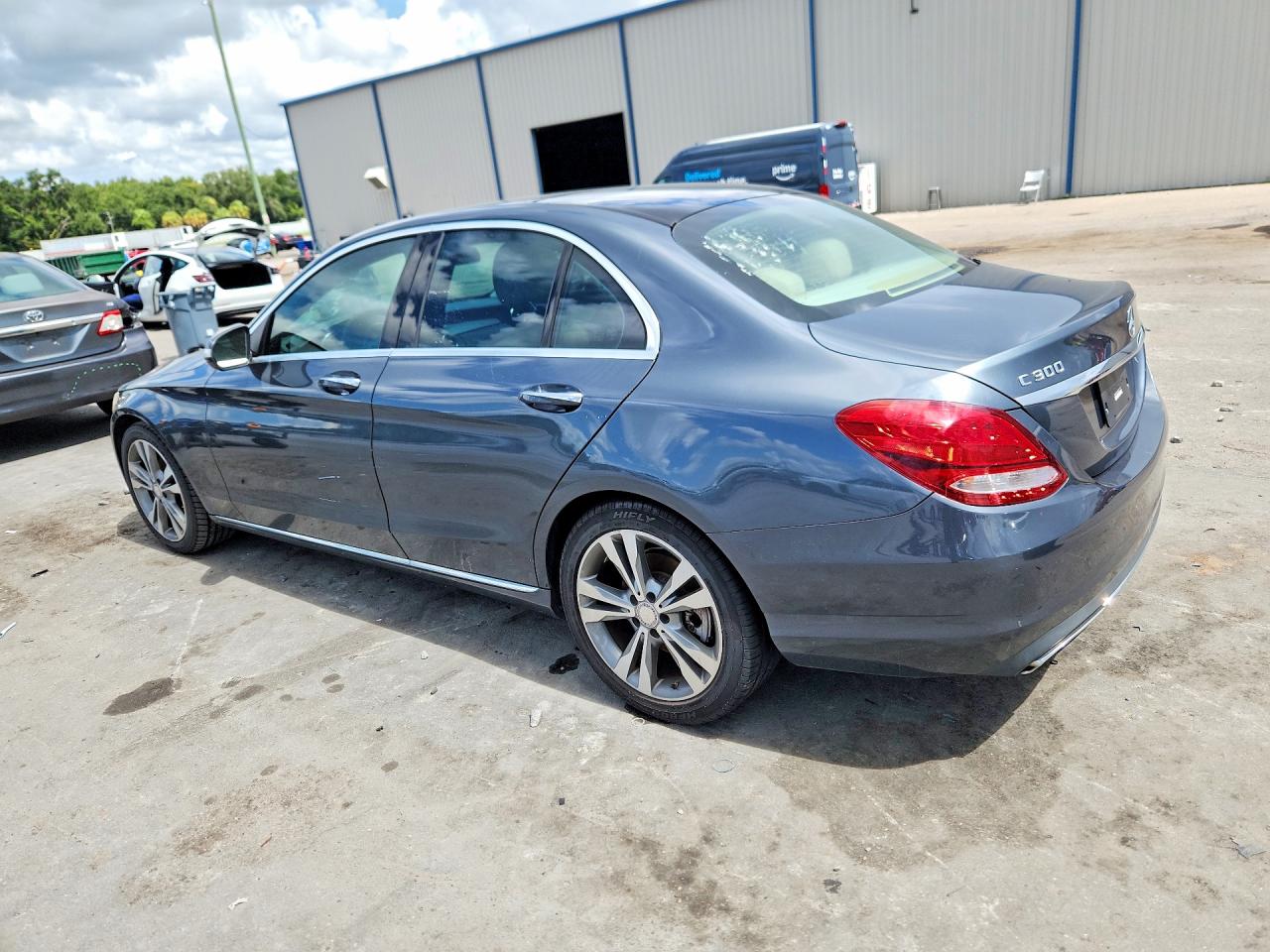 2015 Mercedes-benz C 300 Gray vin: 55SWF4JB9FU048346