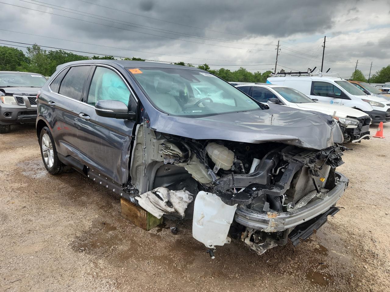 2022 Ford Edge Titanium Gray vin: 2FMPK4K93NBA32891 Damage: Right Front Door, Dent(S) W/ Paint Dmg, > 12 Inches