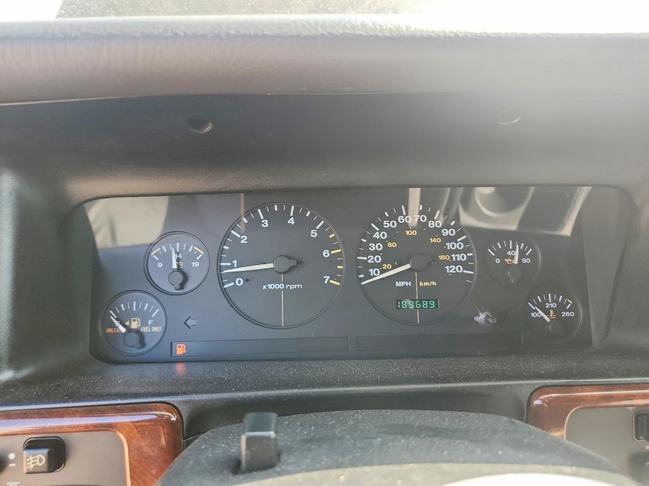 1996 Jeep Grand Cherokee Laredo Gray vin: 1J4GZ58S9TC355169