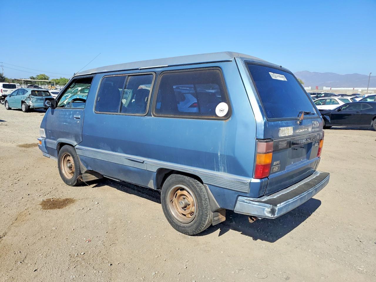 1987 Toyota Van Le Blue vin: JT3YR26W4H5035577