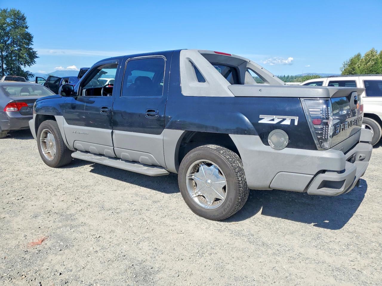 2002 Chevrolet Avalanche K1500 Black vin: 3GNEK13T72G162774
