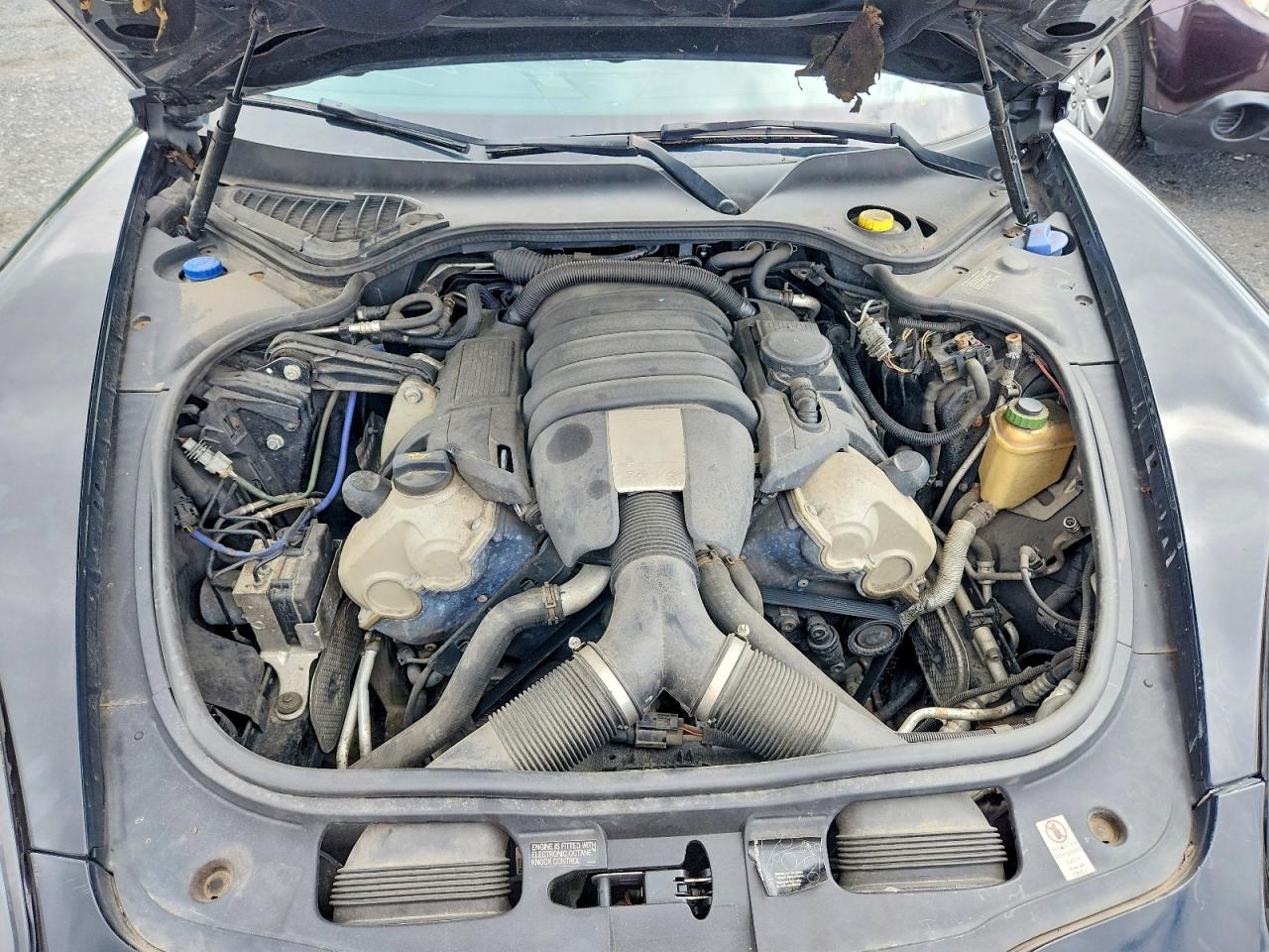 2015 Porsche Panamera 2 Черный vin: WP0AA2A7XFL003312