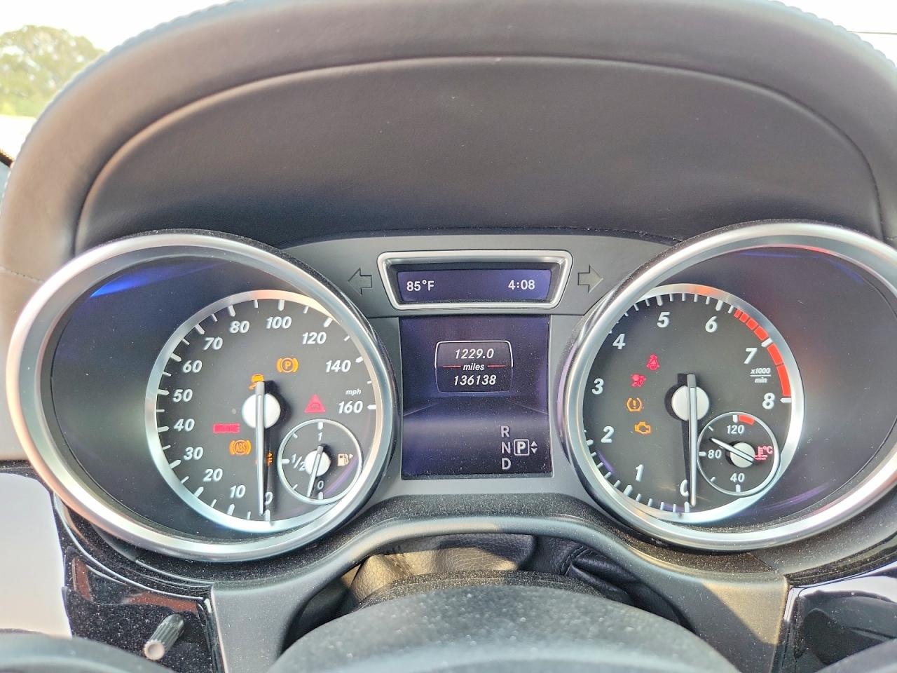 2014 Mercedes-benz Gl 550 4matic Silver vin: 4JGDF7DE1EA336820