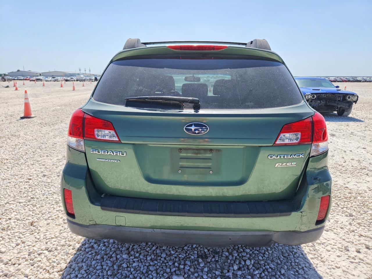 2013 Subaru Outback 2.5i Premium Green vin: 4S4BRBCC0D3208234