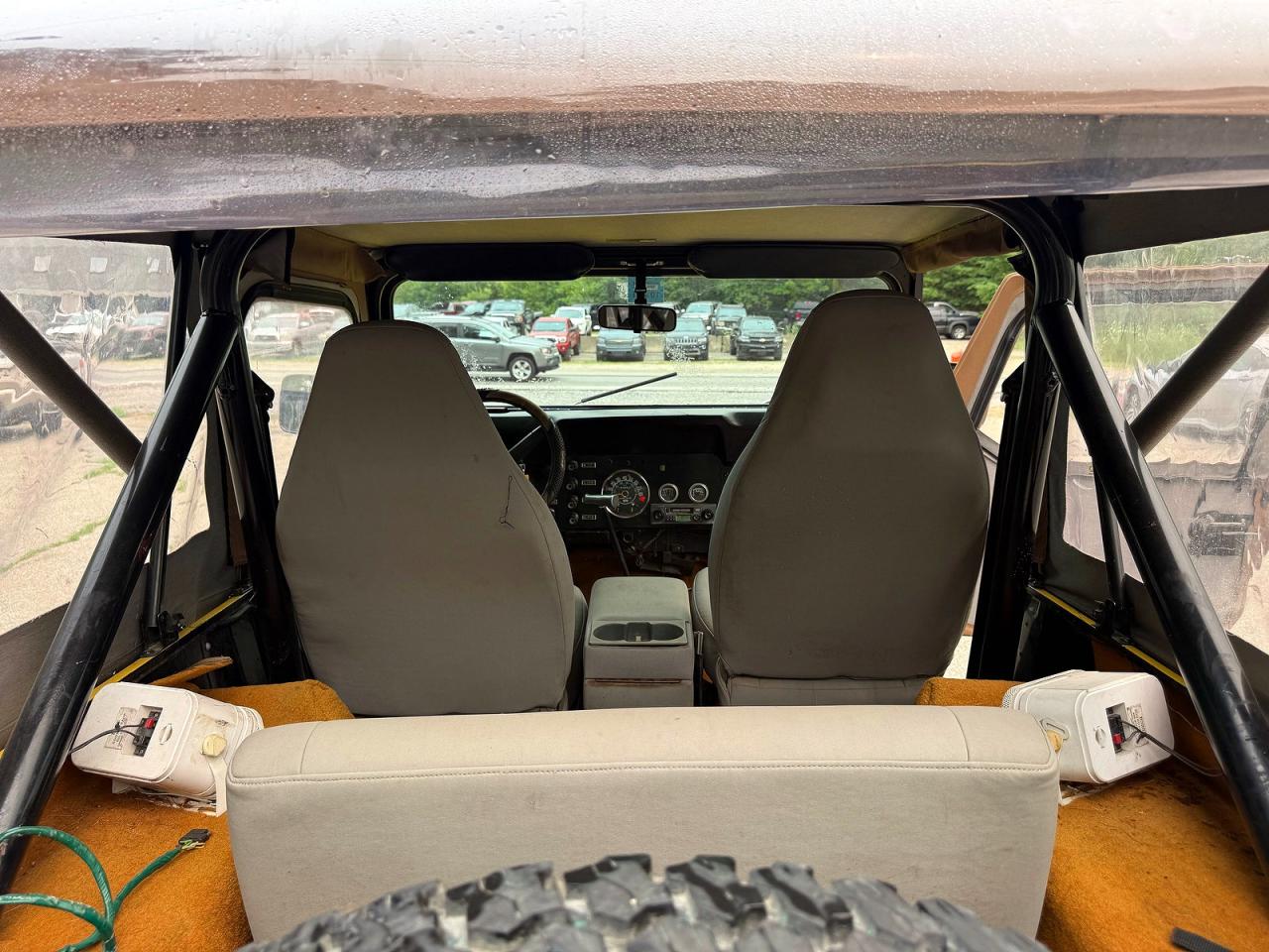 1986 Jeep Jeep Cj7 Yellow vin: 1JCCM87A0GT142841