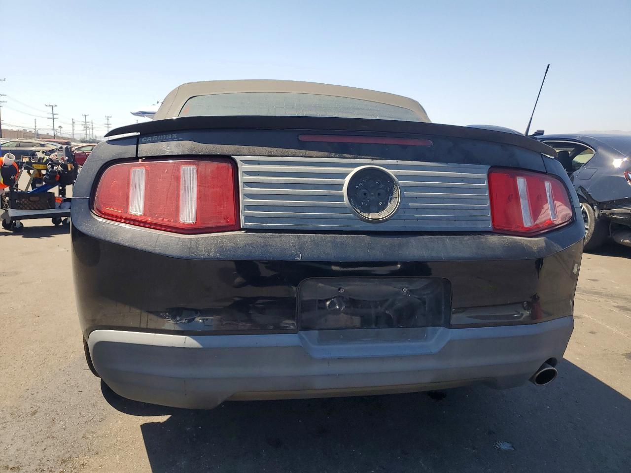 2010 Ford Mustang Black vin: 1ZVBP8EN1A5127395