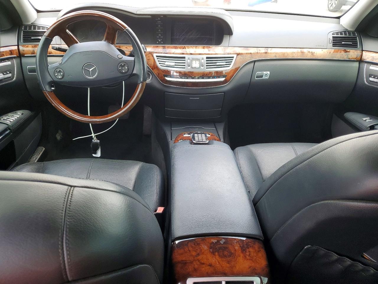 2007 Mercedes-benz S 550 Gray vin: WDDNG71X57A061196