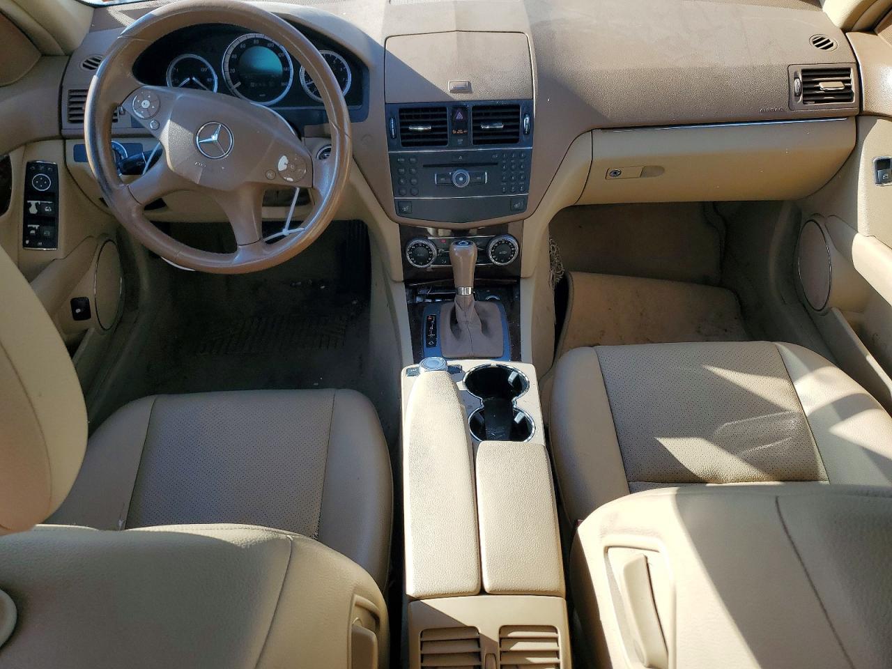 2008 Mercedes-benz C 300 4matic White vin: WDDGF81X08F139972