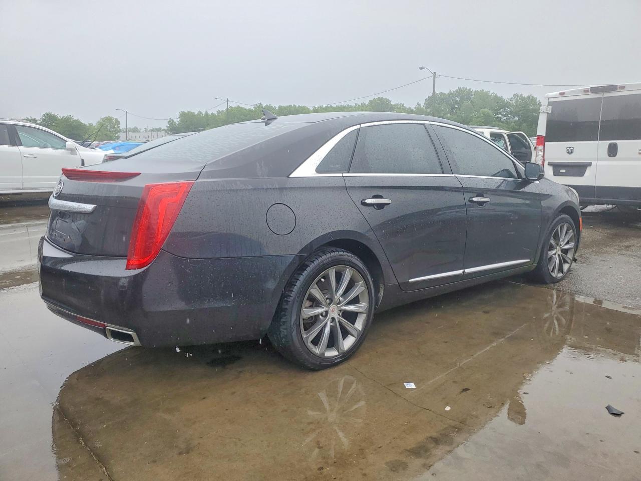 2013 Cadillac Xts Luxury Collection Черный vin: 2G61R5S31D9175628