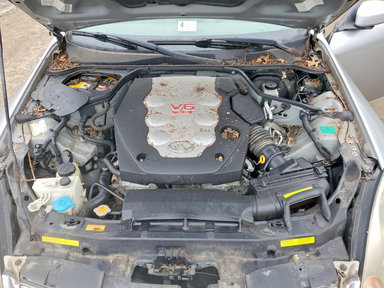 2004 Infiniti G35 Silver vin: JNKCV54E94M808670