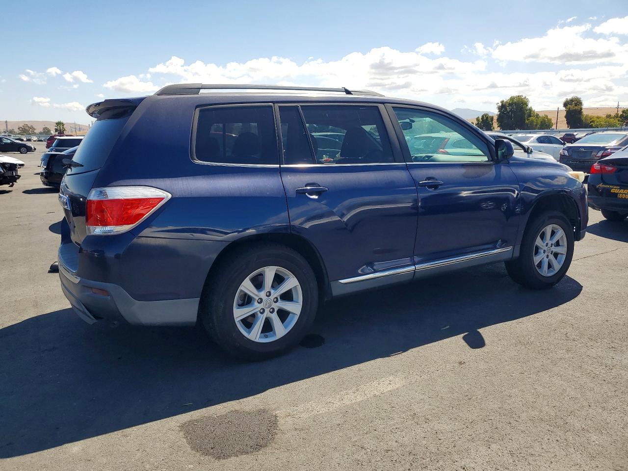 2013 Toyota Highlander Se Blue vin: 5TDZK3EH7DS100567