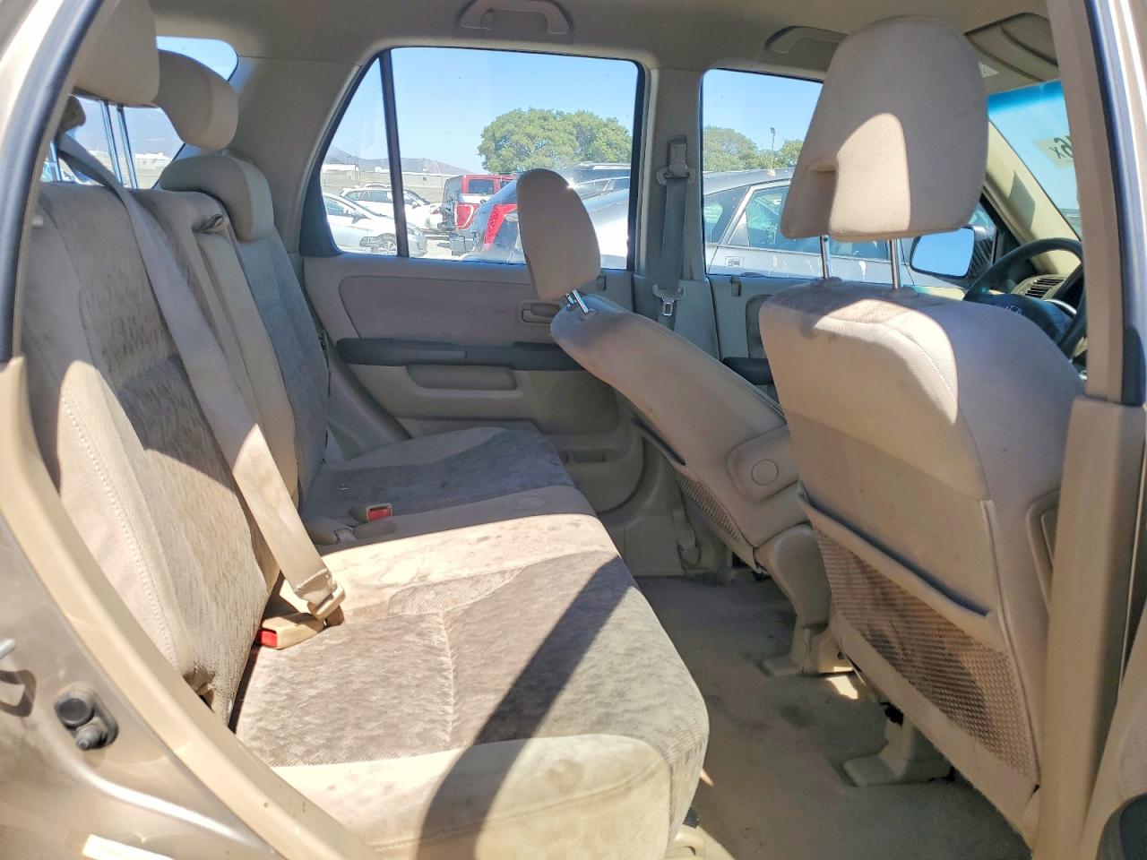 2006 Honda Cr-v Lx Tan vin: JHLRD68556C005364