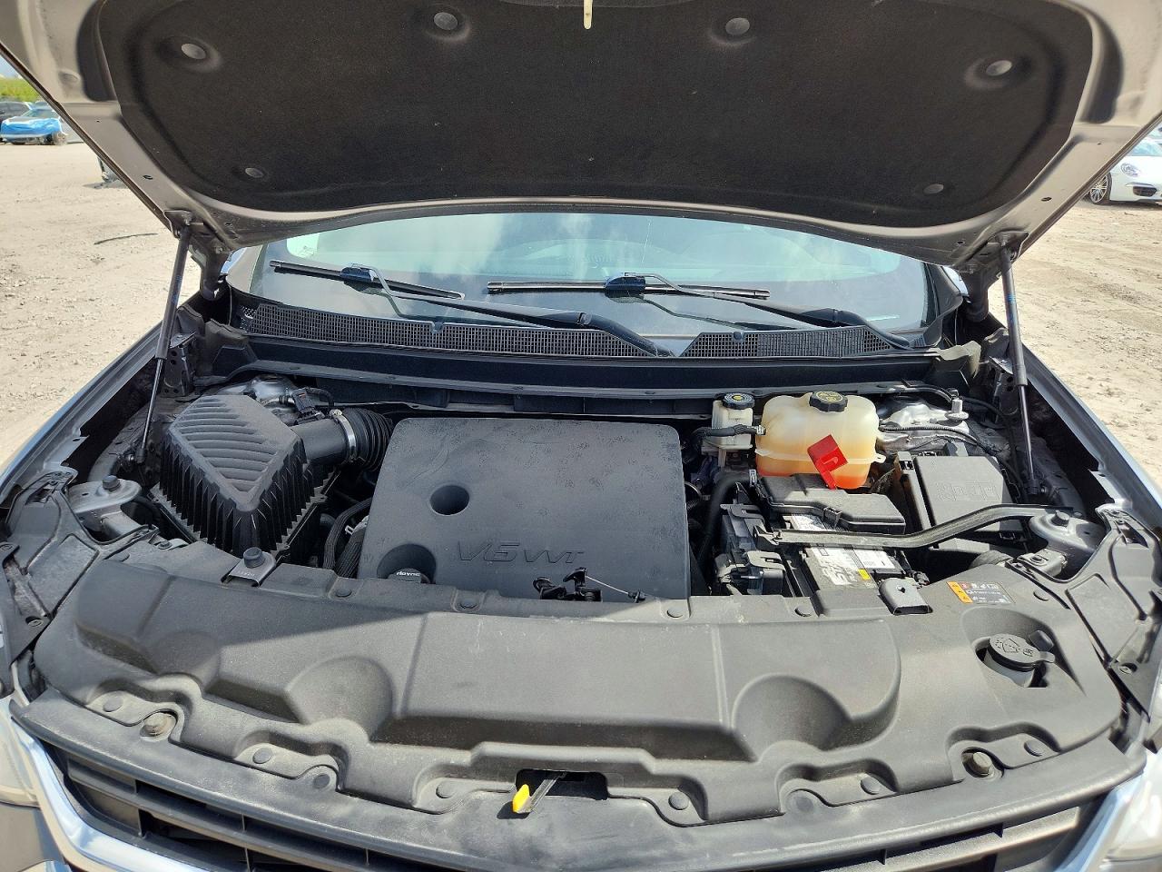 2019 Chevrolet Traverse Ls Серый vin: 1GNERFKW6KJ188298