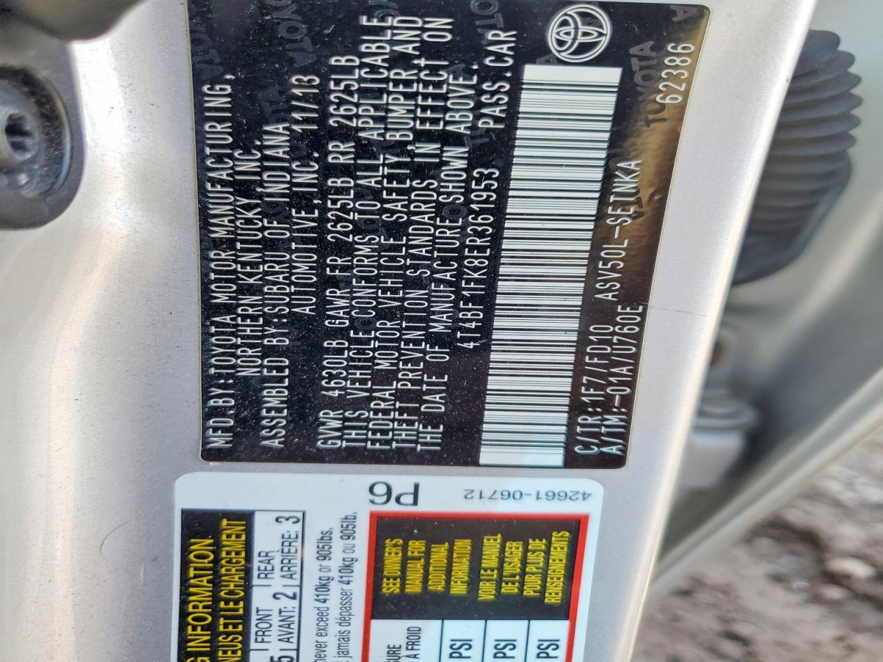2014 Toyota Camry Le Серебряный vin: 4T4BF1FK8ER361953