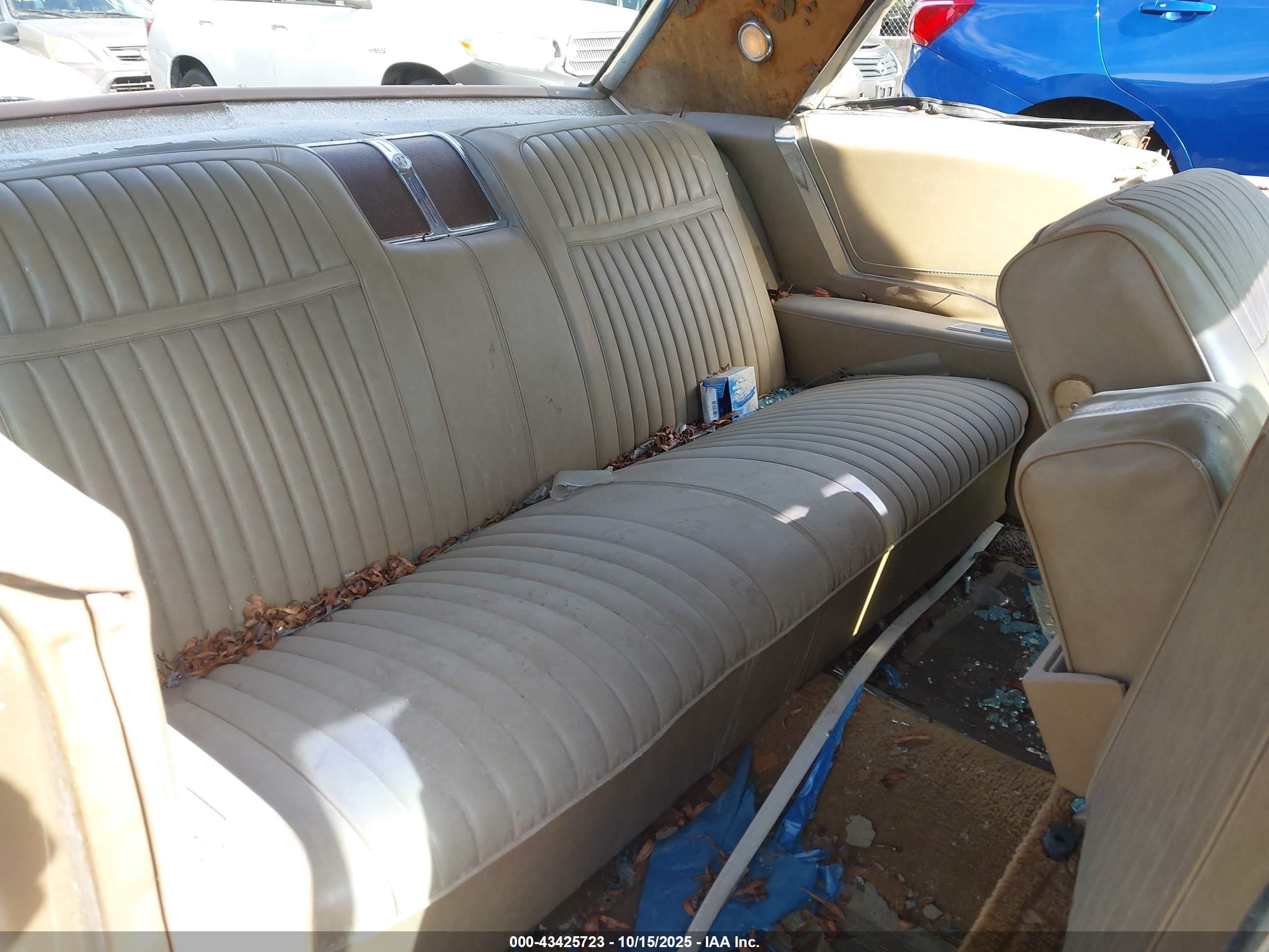 1965 Buick Electra   Beige vin: 484375H297221    