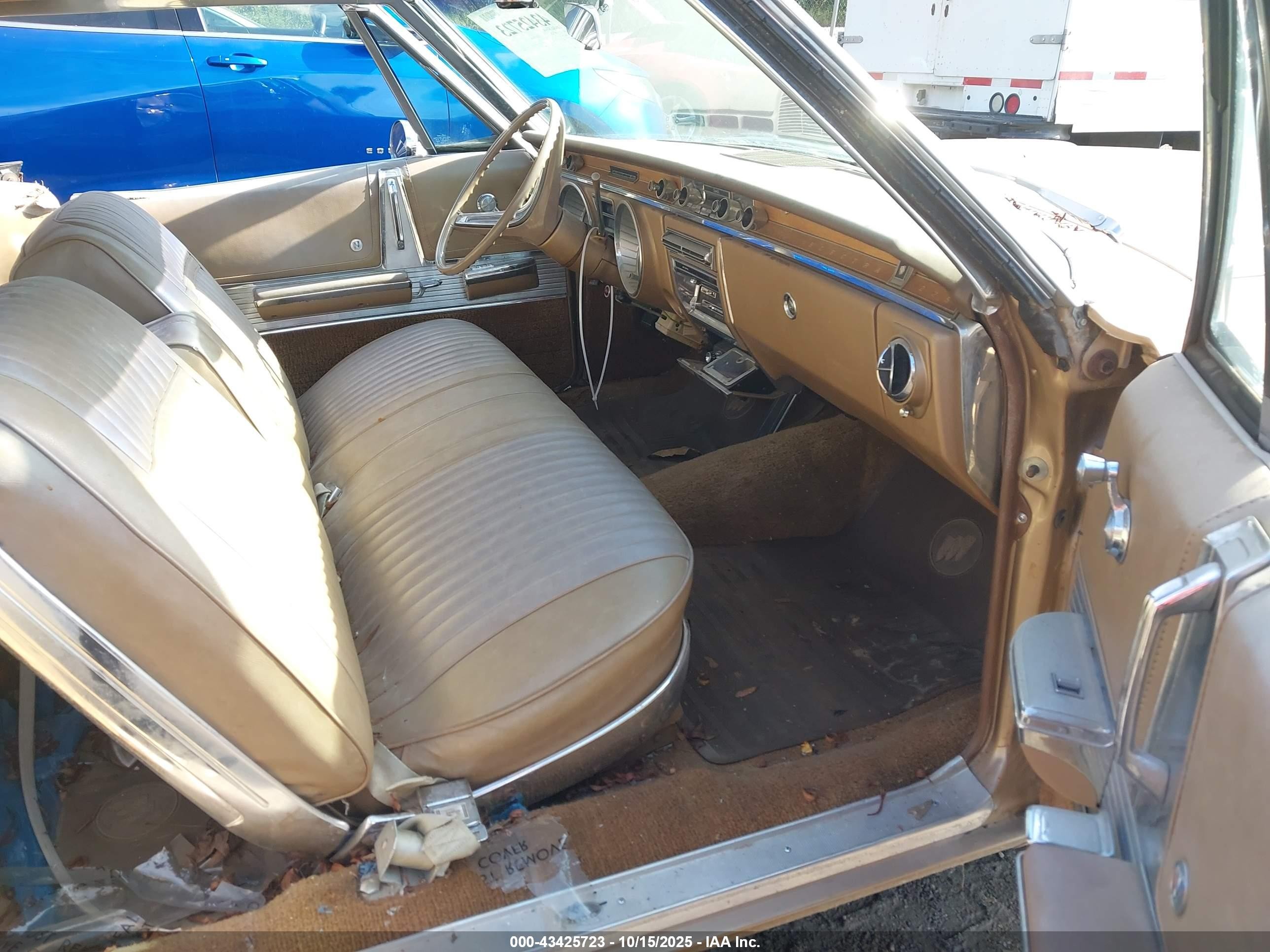 1965 Buick Electra   Beige vin: 484375H297221    