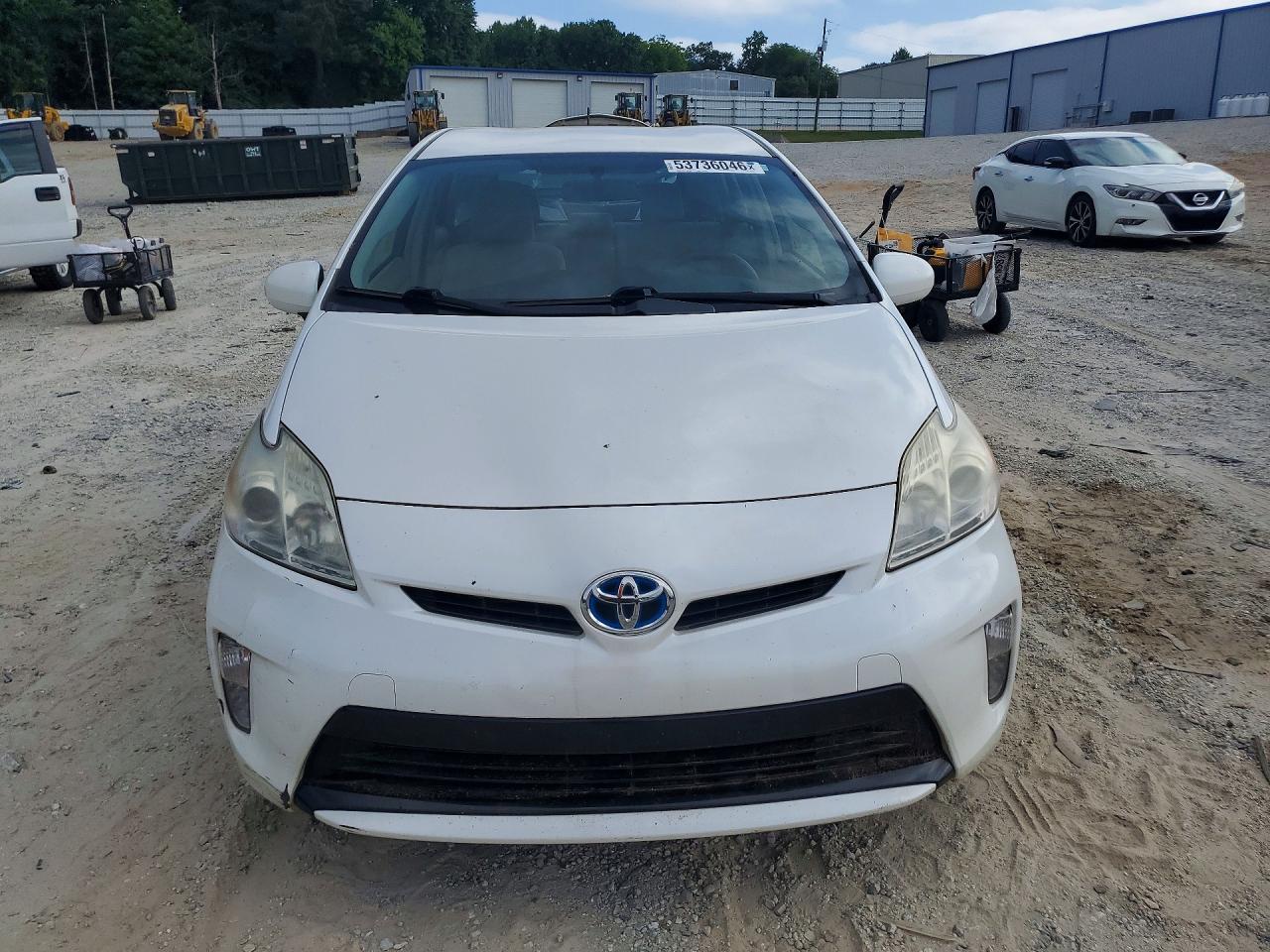 2013 Toyota Prius Two White vin: JTDKN3DU6D5627481
