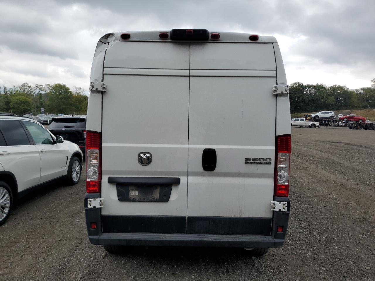 2025 Ram Promaster 2500 2500 High White vin: 3C6LRVDG1SE521527