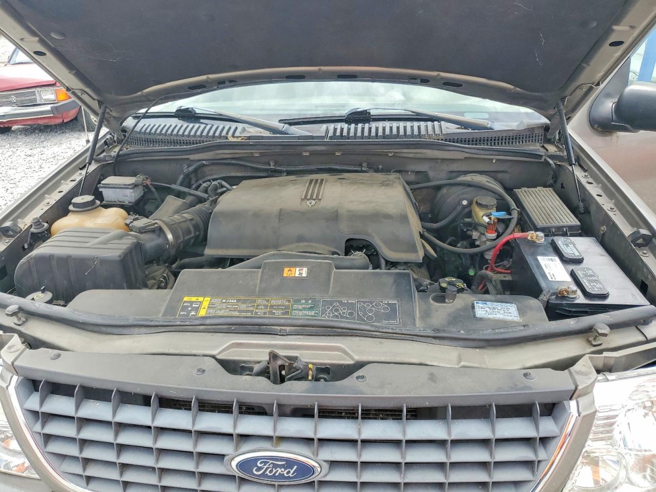 2002 Ford Explorer Xlt Beige vin: 1FMZU63W12ZB26764