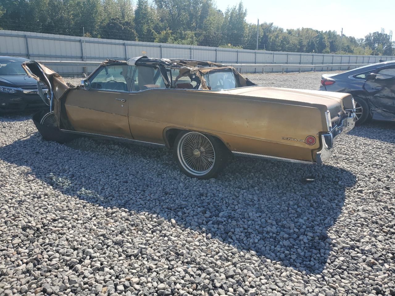 1970 Buick Electra Gold vin: 484670H108231