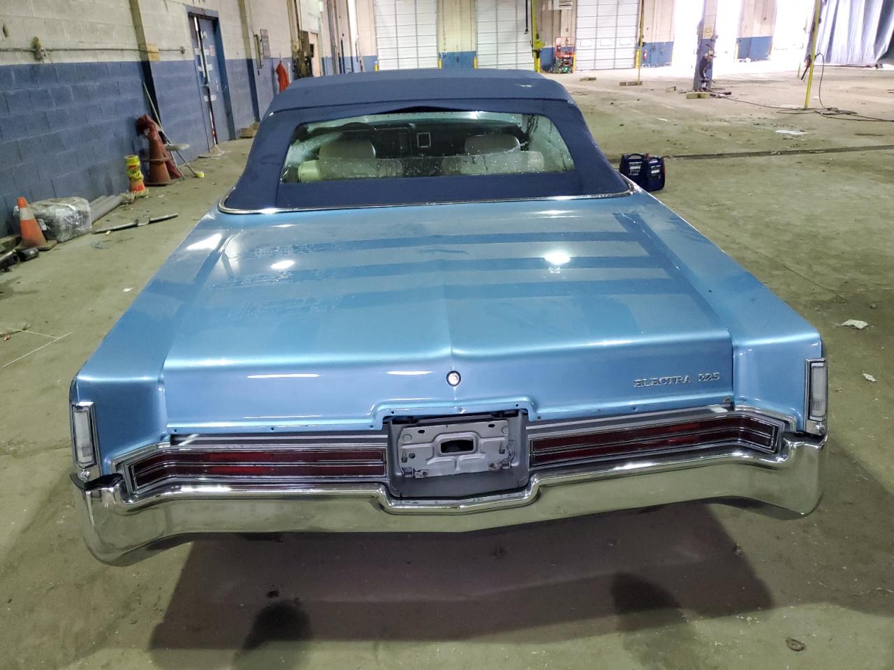 1970 Buick Electra Blue vin: 484670H326244