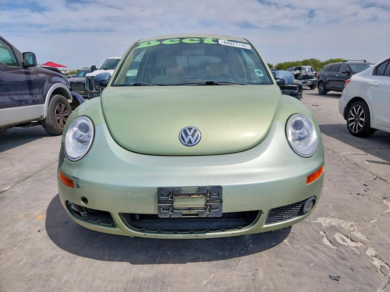 2009 Volkswagen New Beetle S Green vin: 3VWRG31C89M509452