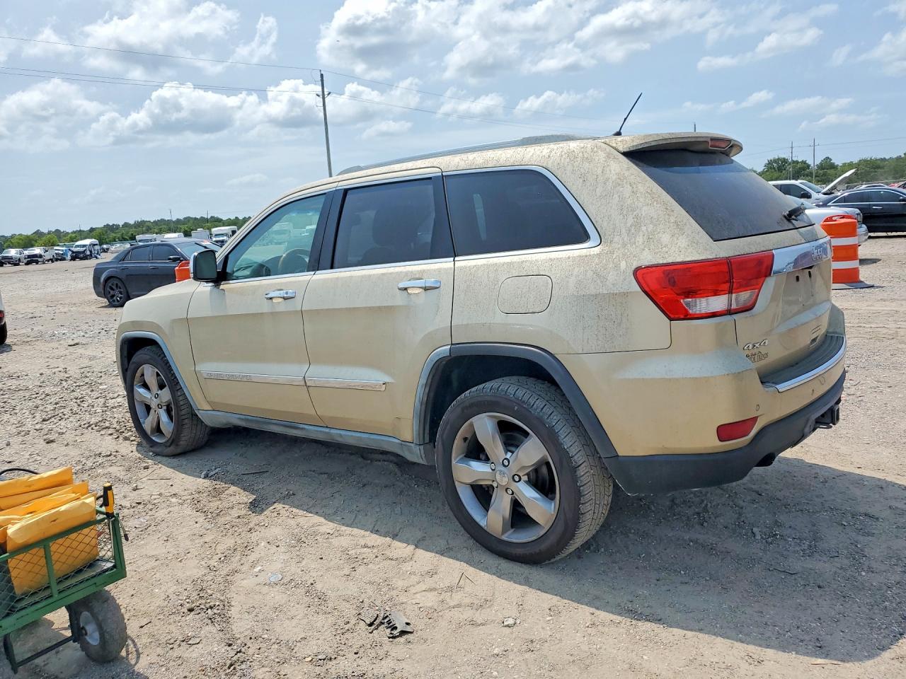 2011 Jeep Grand Cherokee Overland Gold vin: 1J4RR6GT7BC713036