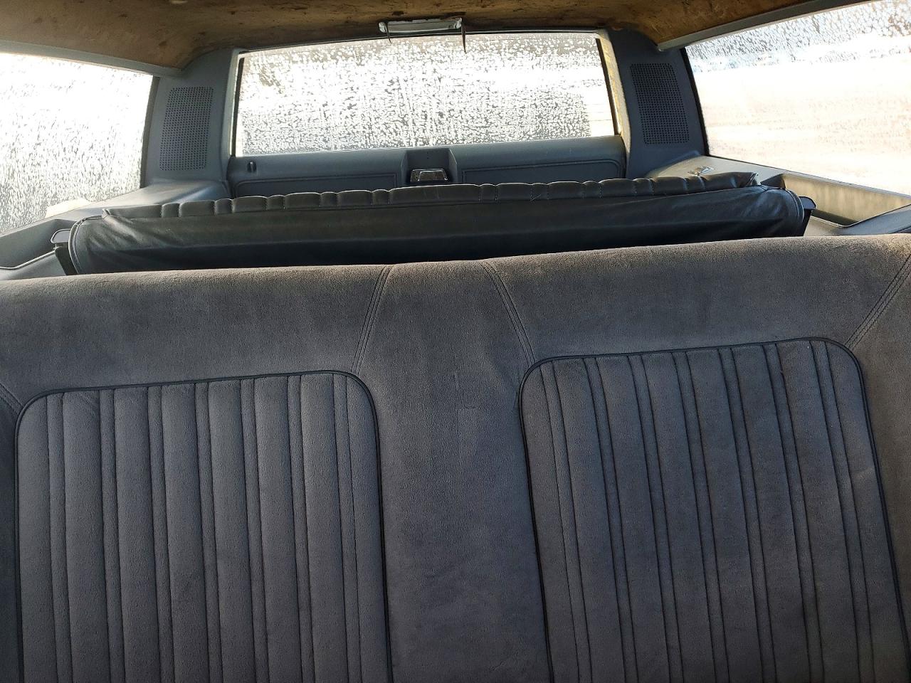 1988 Chevrolet Caprice Classic Black vin: 1G1BN81Y9JR181506
