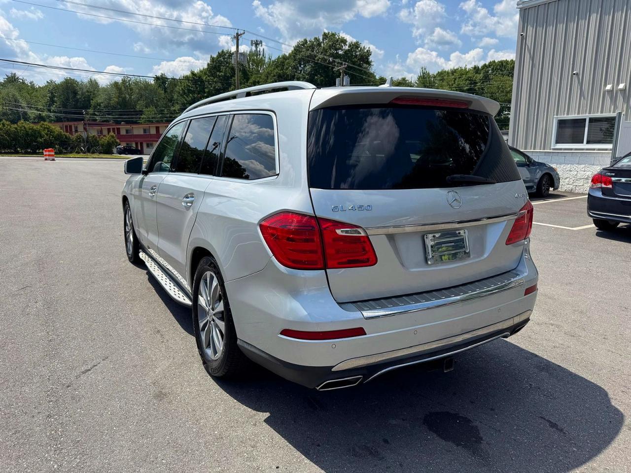 2014 Mercedes-benz Gl 450 4matic Silver vin: 4JGDF7CE4EA419014