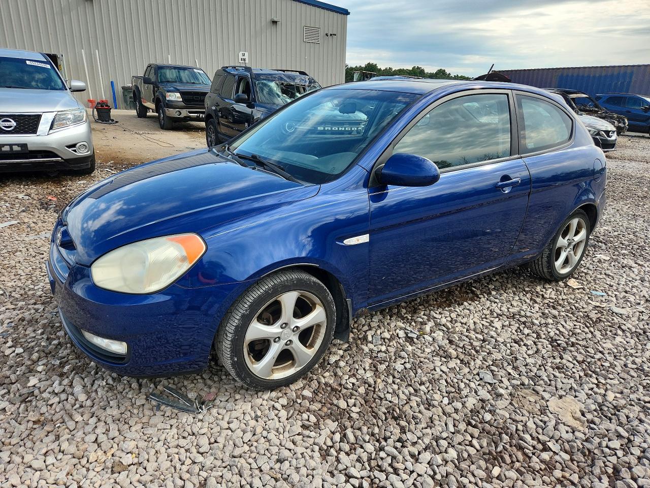 2007 Hyundai Accent Gs Blue vin: KMHCN36CX7U023883