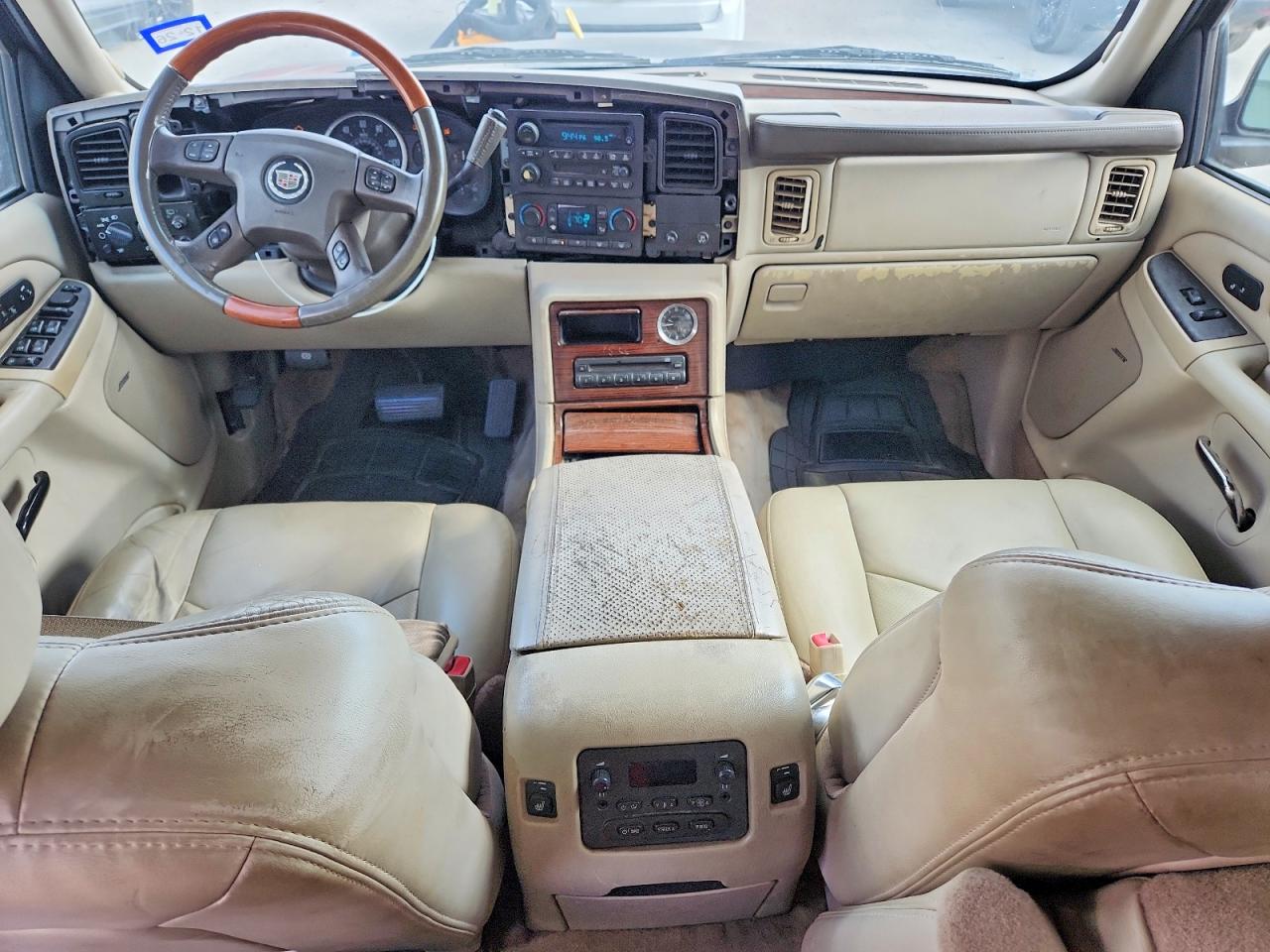 2004 Cadillac Escalade Luxury Черный vin: 1GYEK63N14R293798