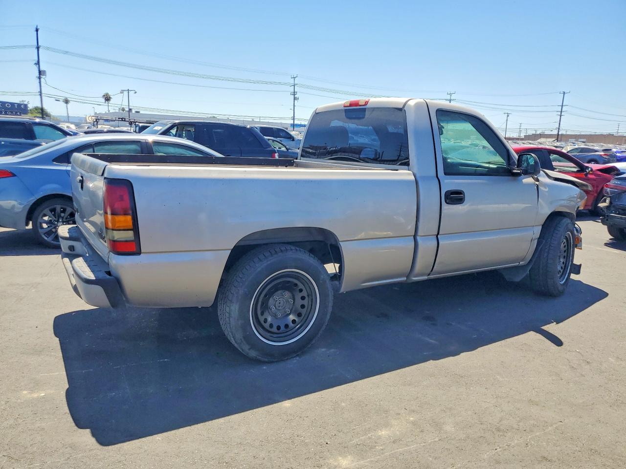 2006 Gmc New Sierra C1500 Beige vin: 3GTEC14X16G169667