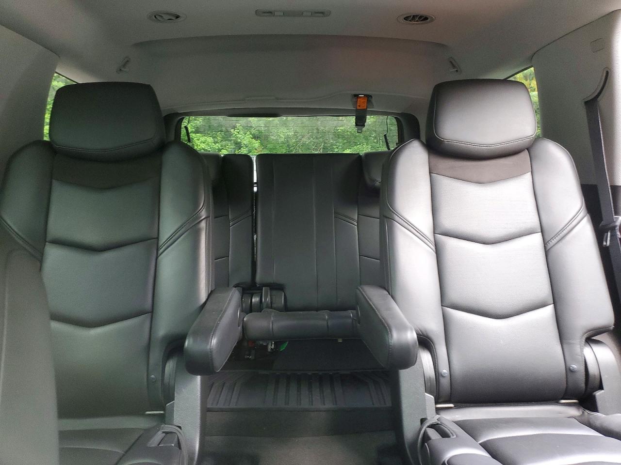 2015 Cadillac Escalade Luxury Black vin: 1GYS4BKJ4FR161206