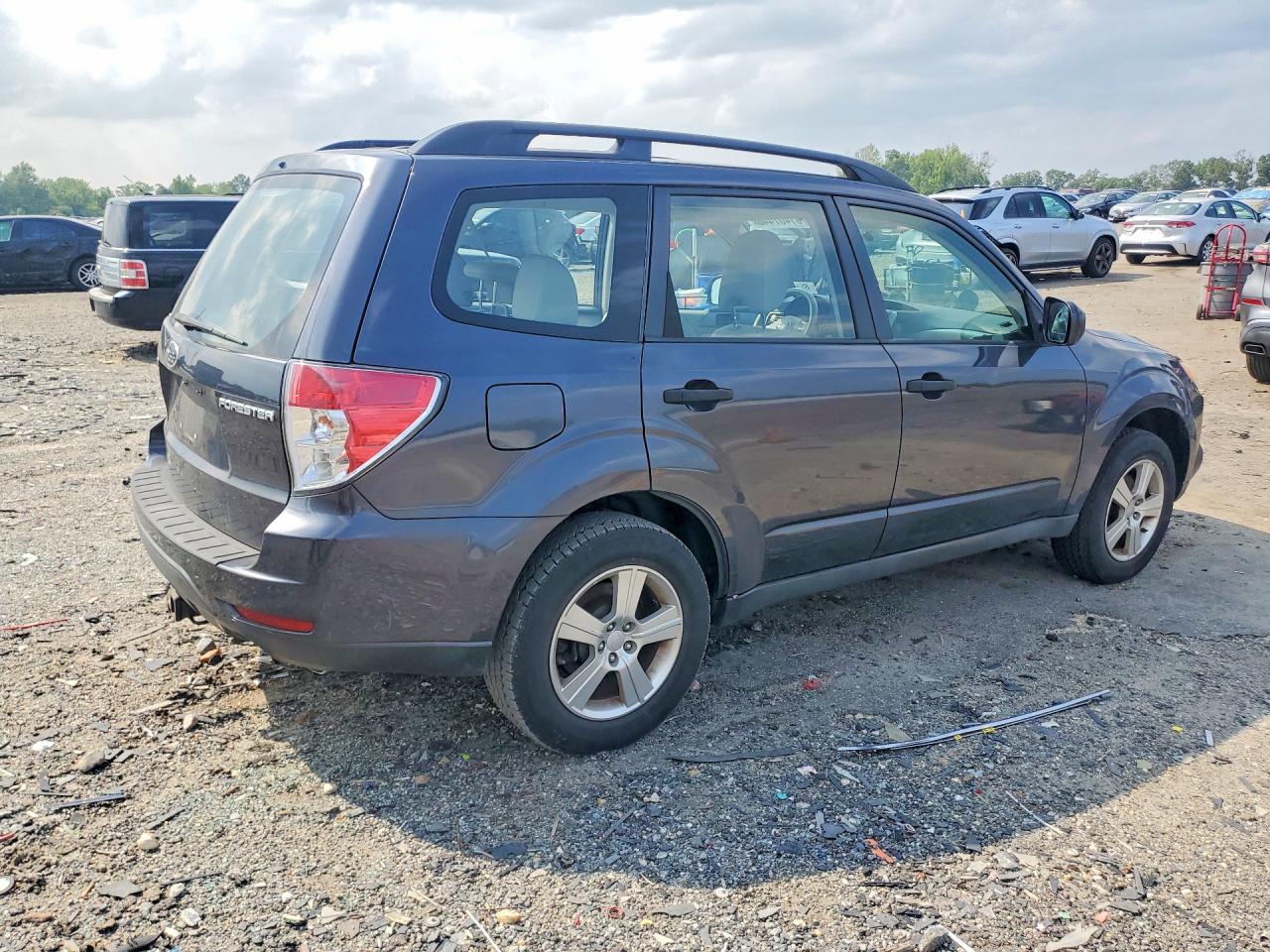 2012 Subaru Forester 2.5x Серый vin: JF2SHBBC1CH434956