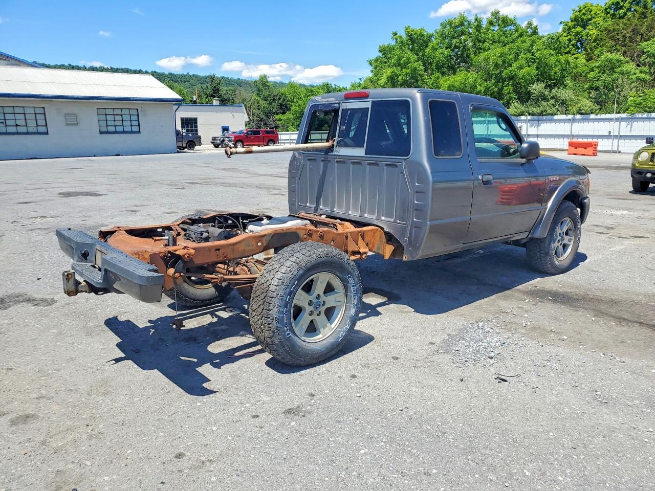 2005 Ford Ranger Super Cab Gray vin: 1FTZR15EX5PA34503