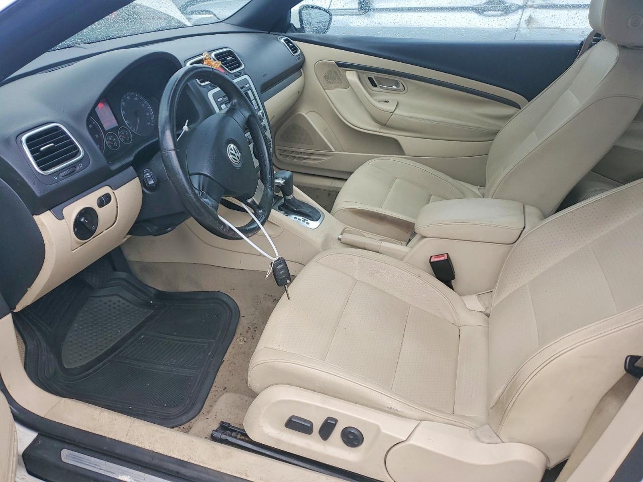 2009 Volkswagen Eos Turbo White vin: WVWBA71FX9V012447