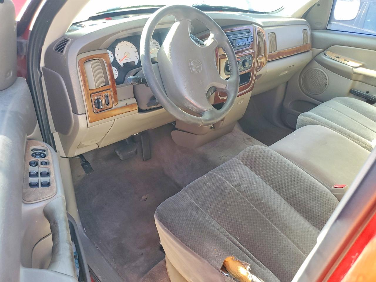 2002 Dodge Ram 1500 Red vin: 1D7HA18N72J158960