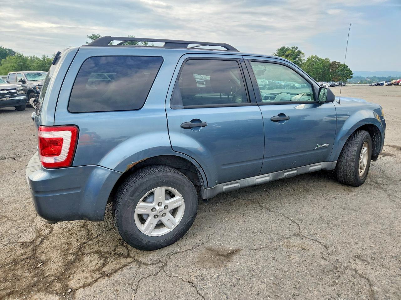 2010 Ford Escape Hybrid Blue vin: 1FMCU5K33AKB60591
