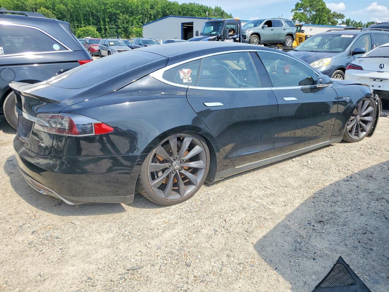 2013 Tesla Model S Black vin: 5YJSA1CP5DFP08823