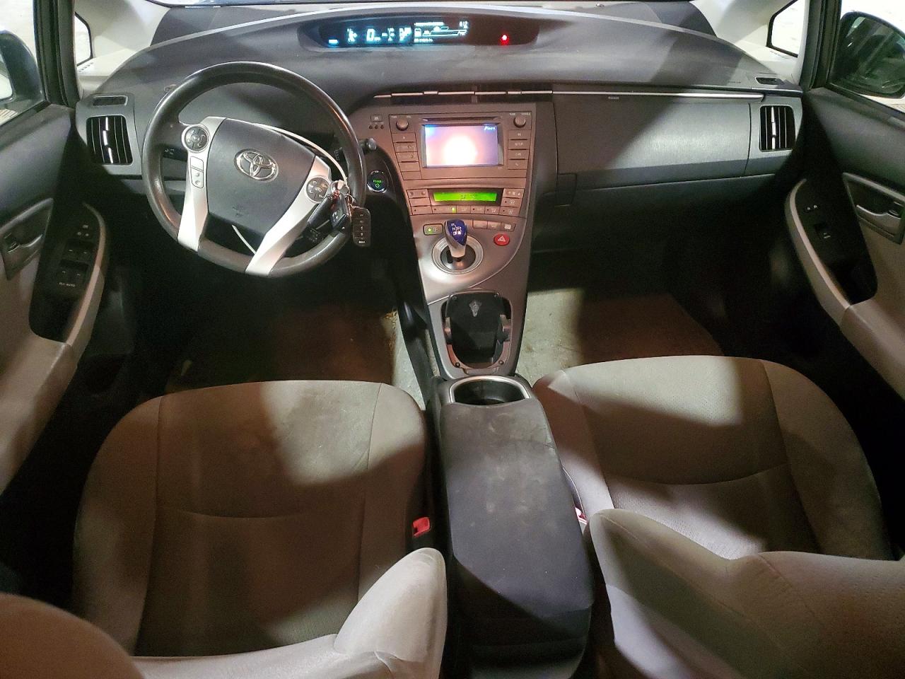 2012 Toyota Prius Two White vin: JTDKN3DU2C5439815