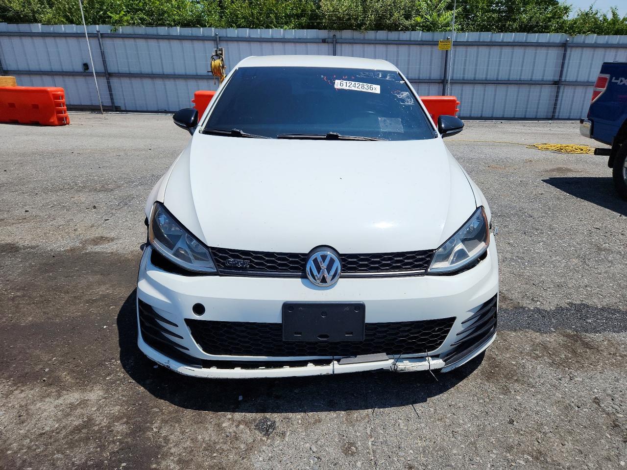 2015 Volkswagen Gti White vin: 3VWYT7AU7FM042320