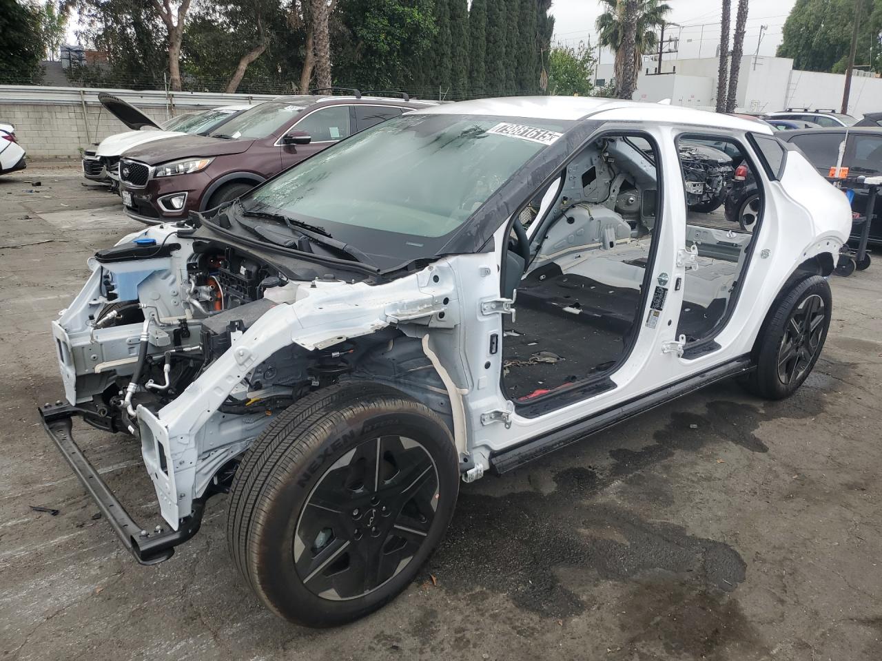 2025 Kia Ev6 Wind White vin: 5XYC34JA9SG013247 Damage: Left Front Fender, Missing, Replacement Required