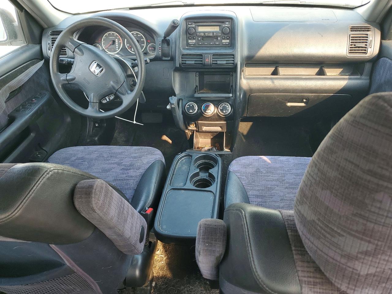 2004 Honda Cr-v Lx White vin: JHLRD68444C014982