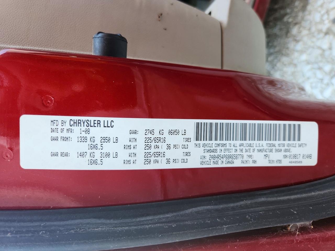 2008 Chrysler Town & Country Touring Red vin: 2A8HR54P68R658770
